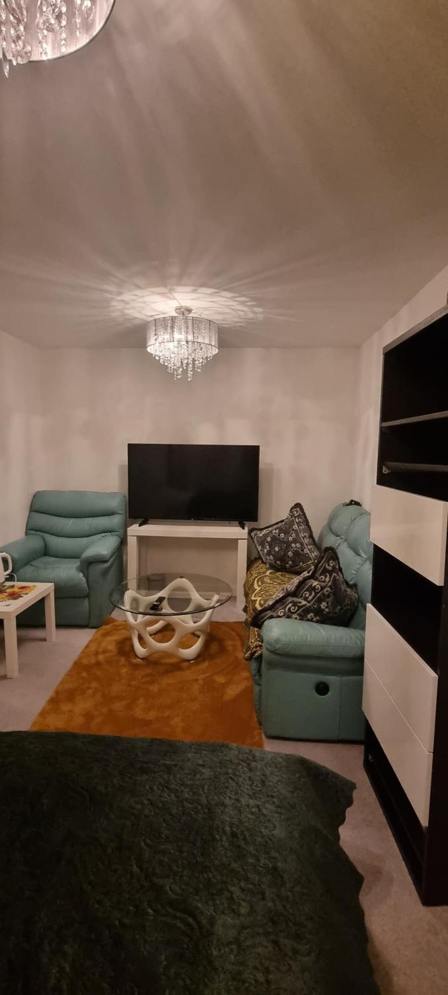 Large Room With Netflix Newhaven Exterior photo